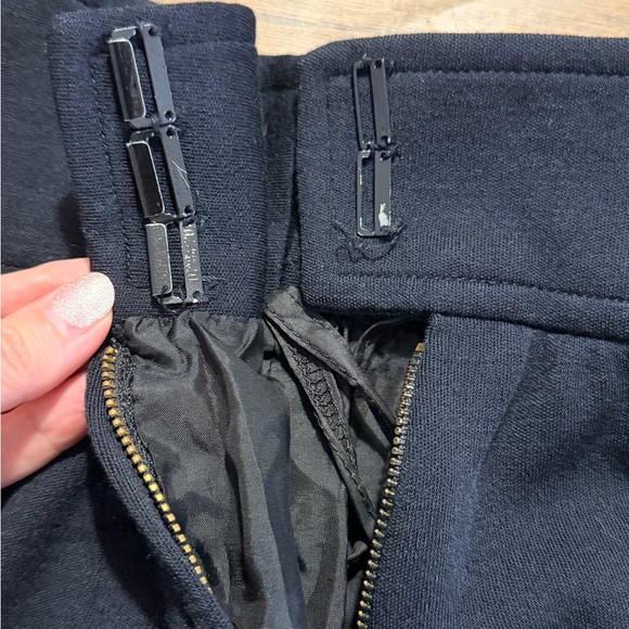 Vintage Yves Saint Laurent Classic Navy Wool Pencil Skirt with pockets - Picture 5 of 6